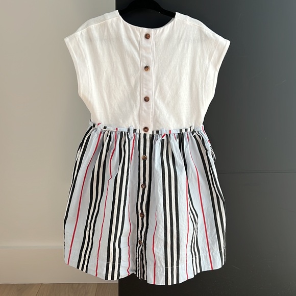 Kids Burberry check dress, 4T size - Picture 2 of 3